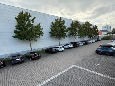 Mein Flughafenparkplatz P2 (Shuttle-Service) | Freifläche