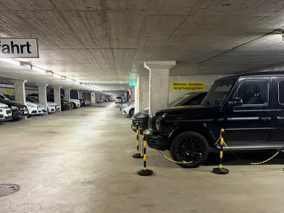 P10 Tiefgarage (Shuttle-Service) | Stuttgart Flughafen Parker
