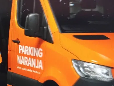 Parking photo of Parking Naranja T4 (Servicio-Shuttle) | No cubierto