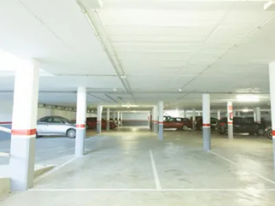 Parking photo of We Parking (Valet-Servicio) | Cubierto