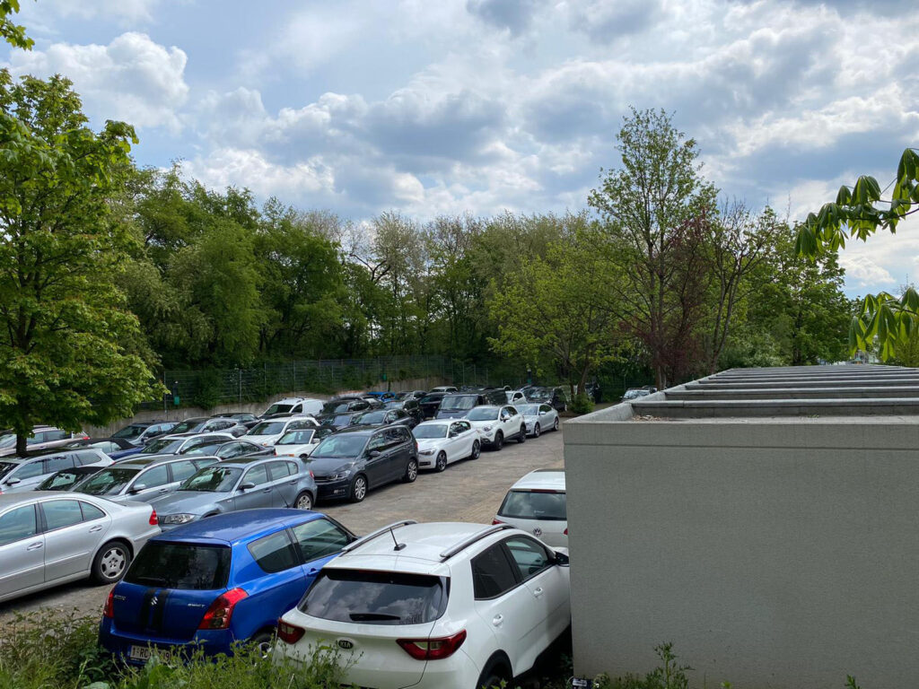 ParkAirport Cologne (Shuttle-Service) | Freifläche Parkplatz
