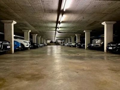 P10 Tiefgarage (Shuttle-Service) | Stuttgart Flughafen Parker